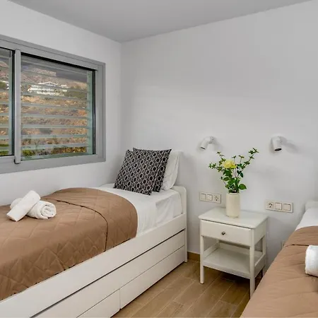 Exclusive Seaview By Costarentals - Ref 02