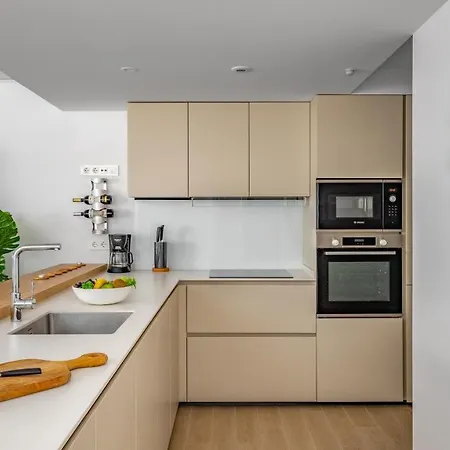 Apartment Exclusive Seaview By Costarentals - Ref 02