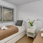 Exclusive Seaview By Costarentals - Ref 02