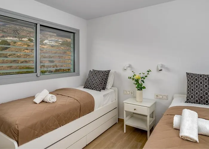 Exclusive Seaview By Costarentals - Ref 02